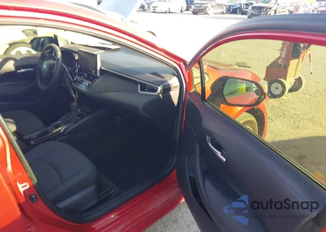 2020 Toyota Corolla Le z USA, uszkodzony, nr VIN JTDEPRAE6LJ055390